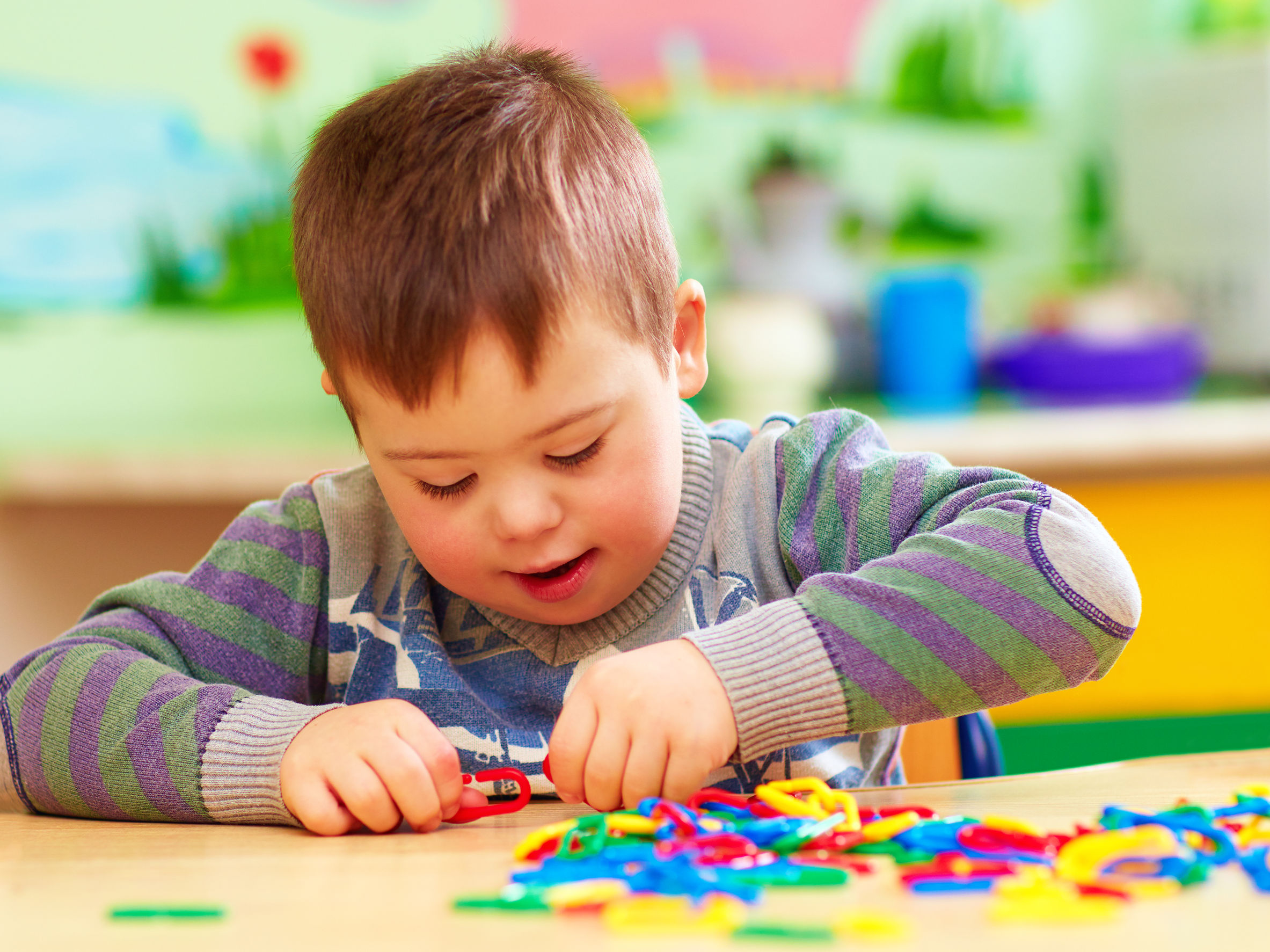 10 Awesome Activities to Strengthen Preschool Scissor Skills