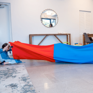 stretchy sensory tunnel